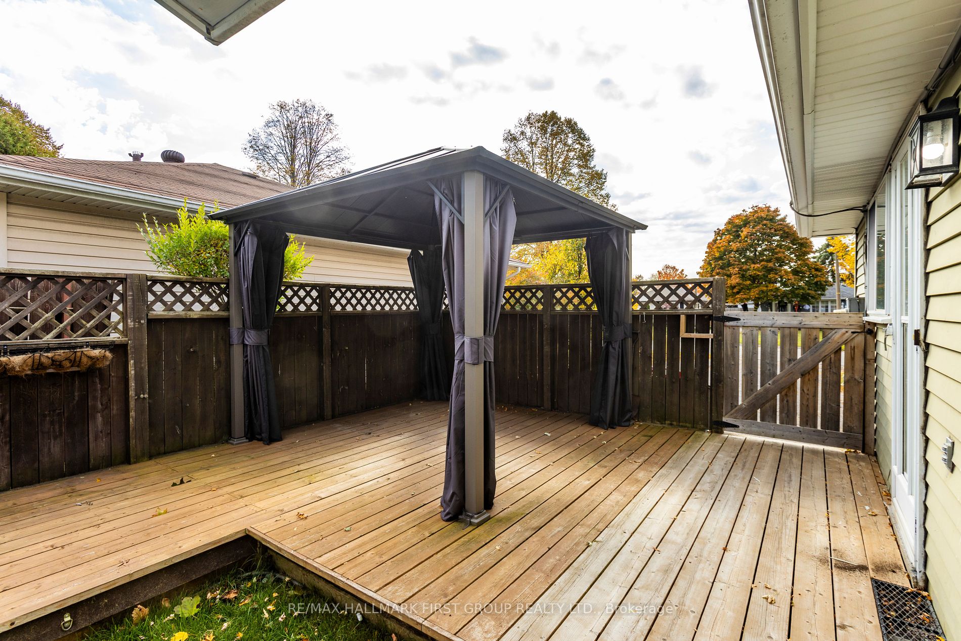757 Edna Crt