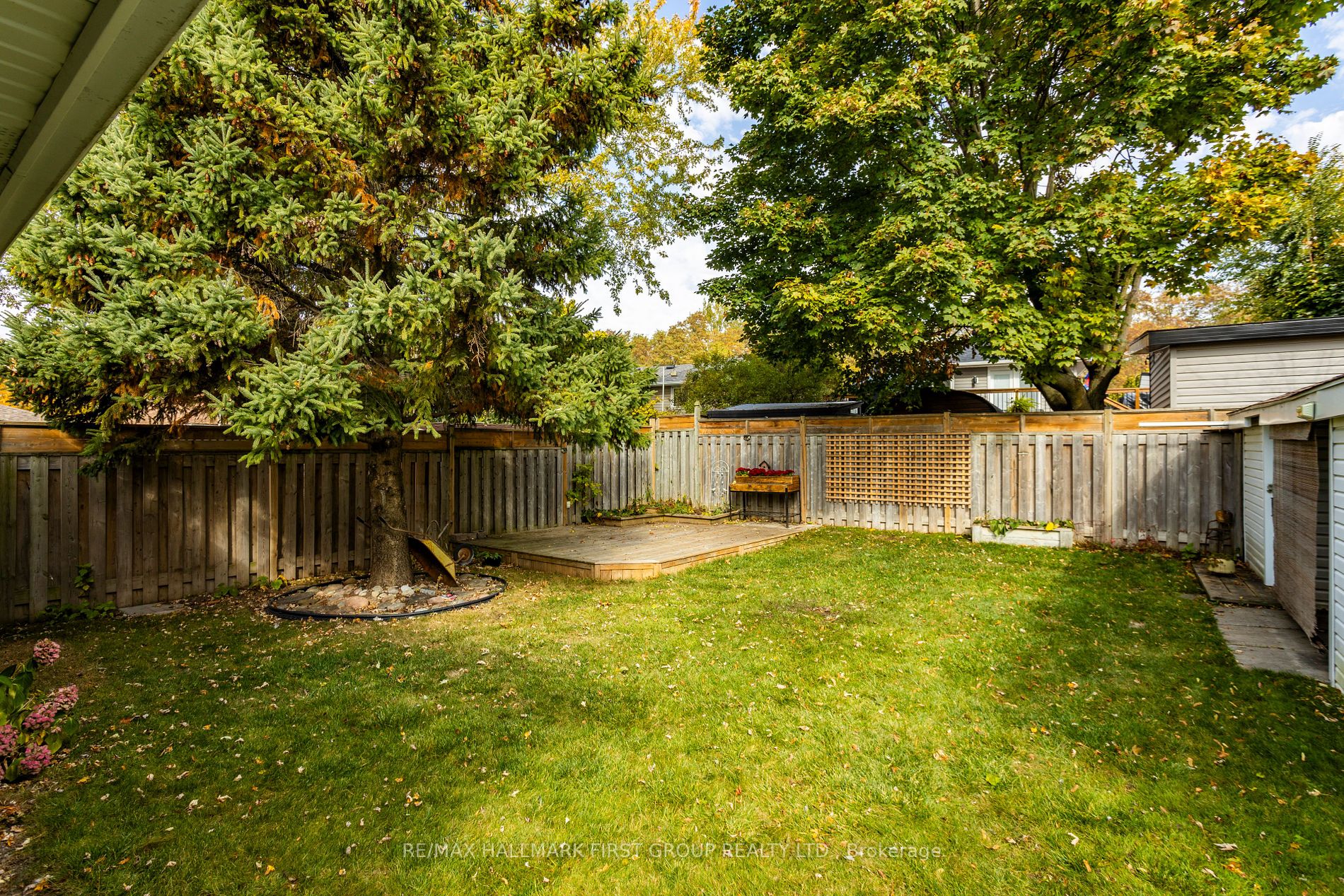 757 Edna Crt