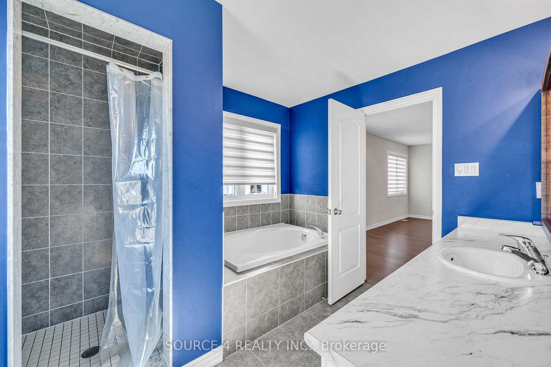 26 Terry Cres