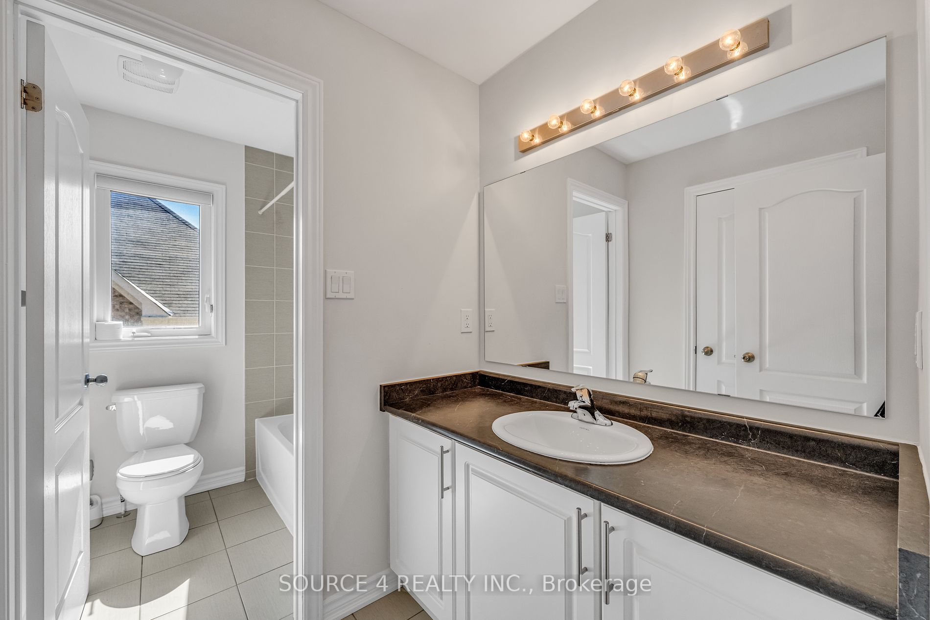 26 Terry Cres