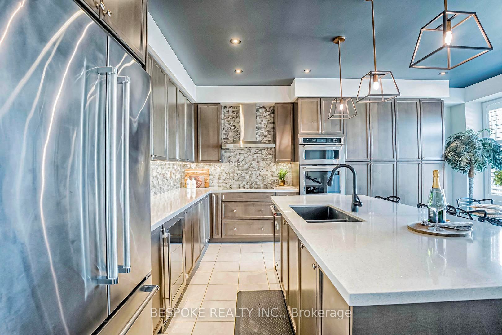 136 Hurst Dr