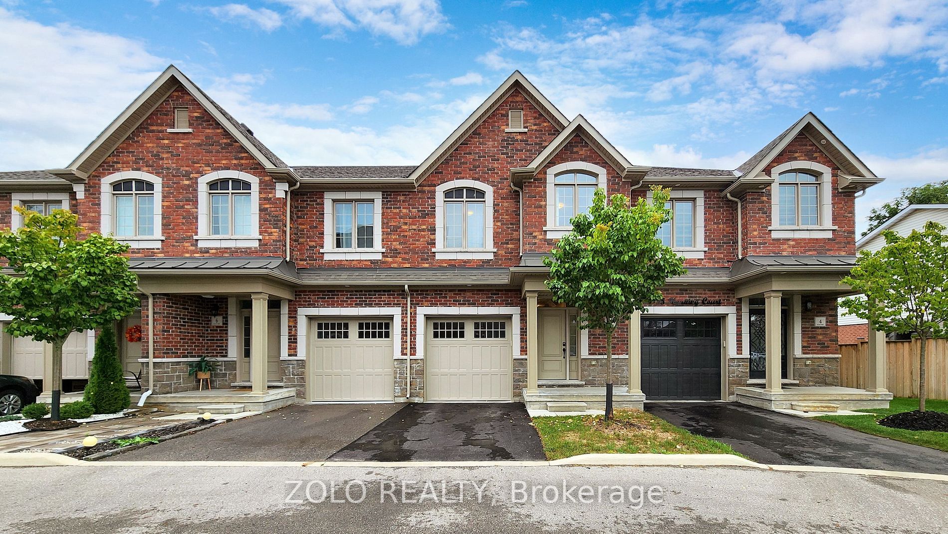 35 Hanning Crt, #5