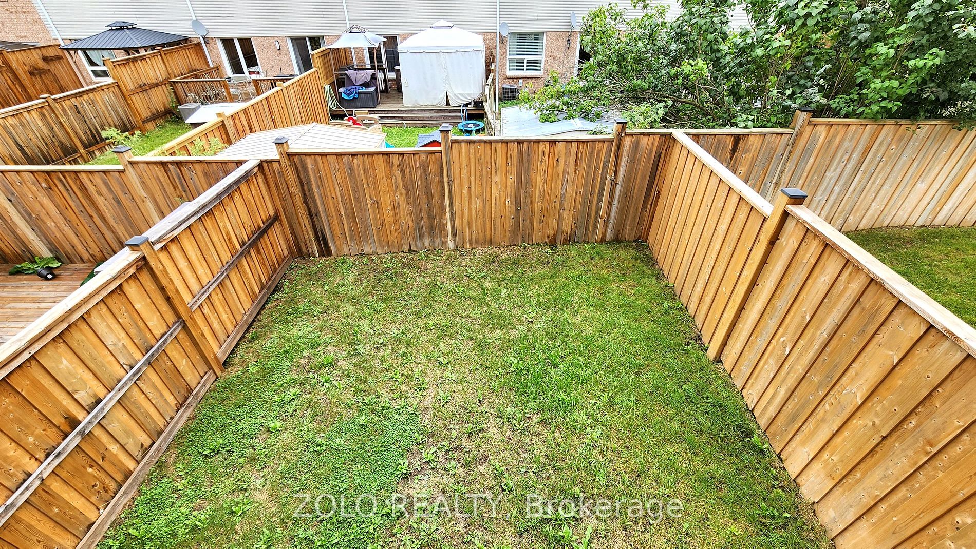 35 Hanning Crt, #5