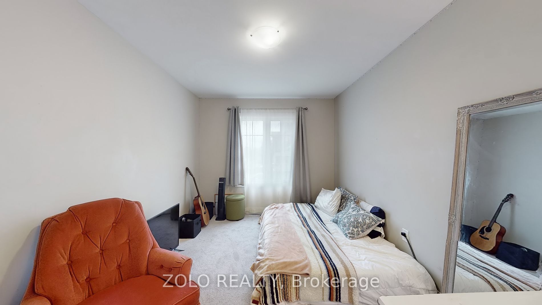 35 Hanning Crt, #5