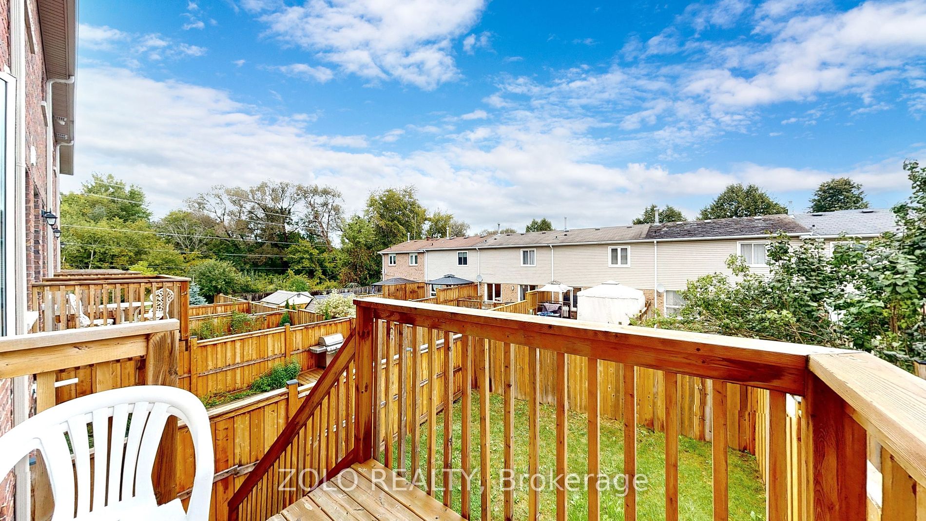 35 Hanning Crt, #5