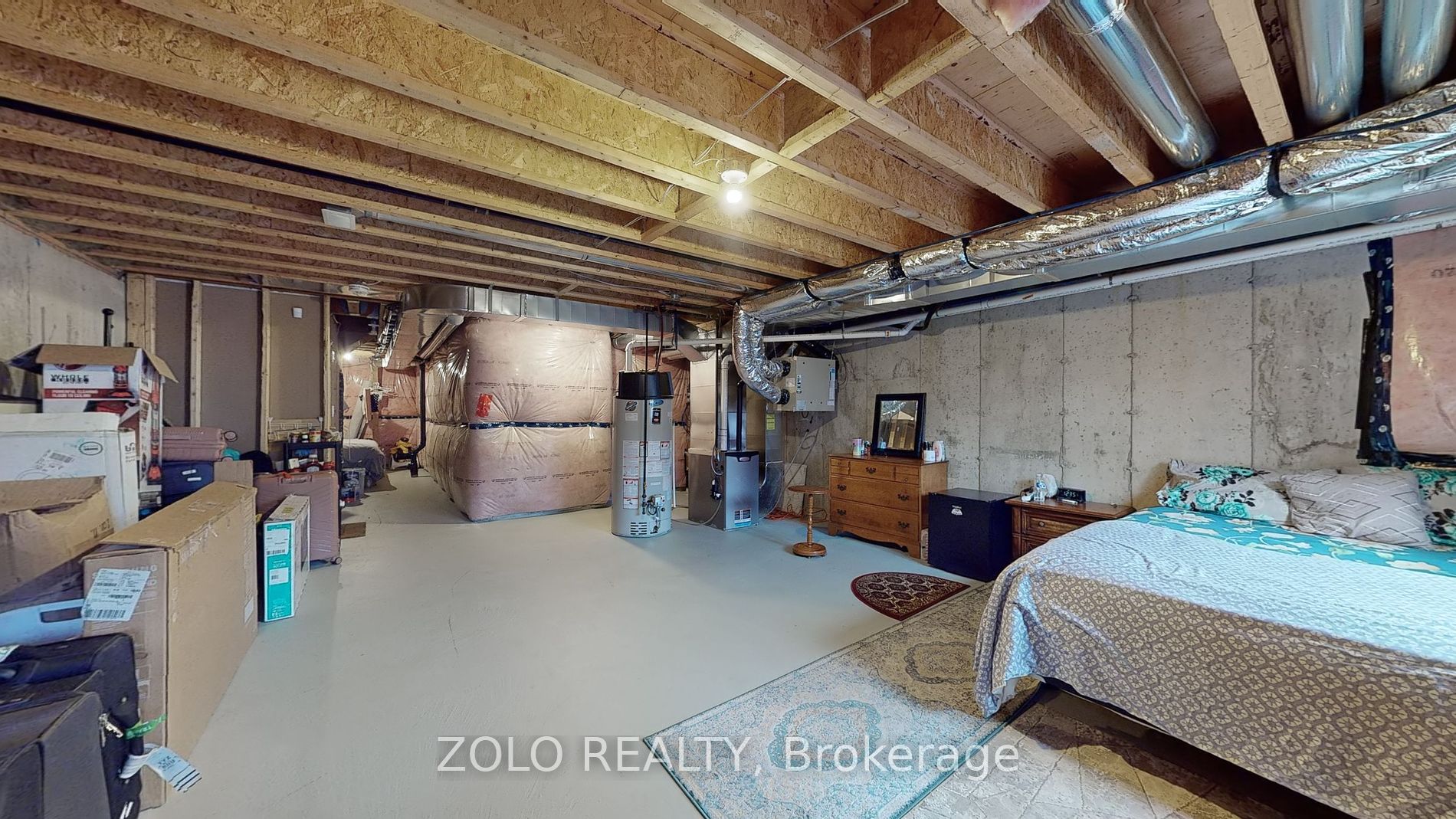 35 Hanning Crt, #5