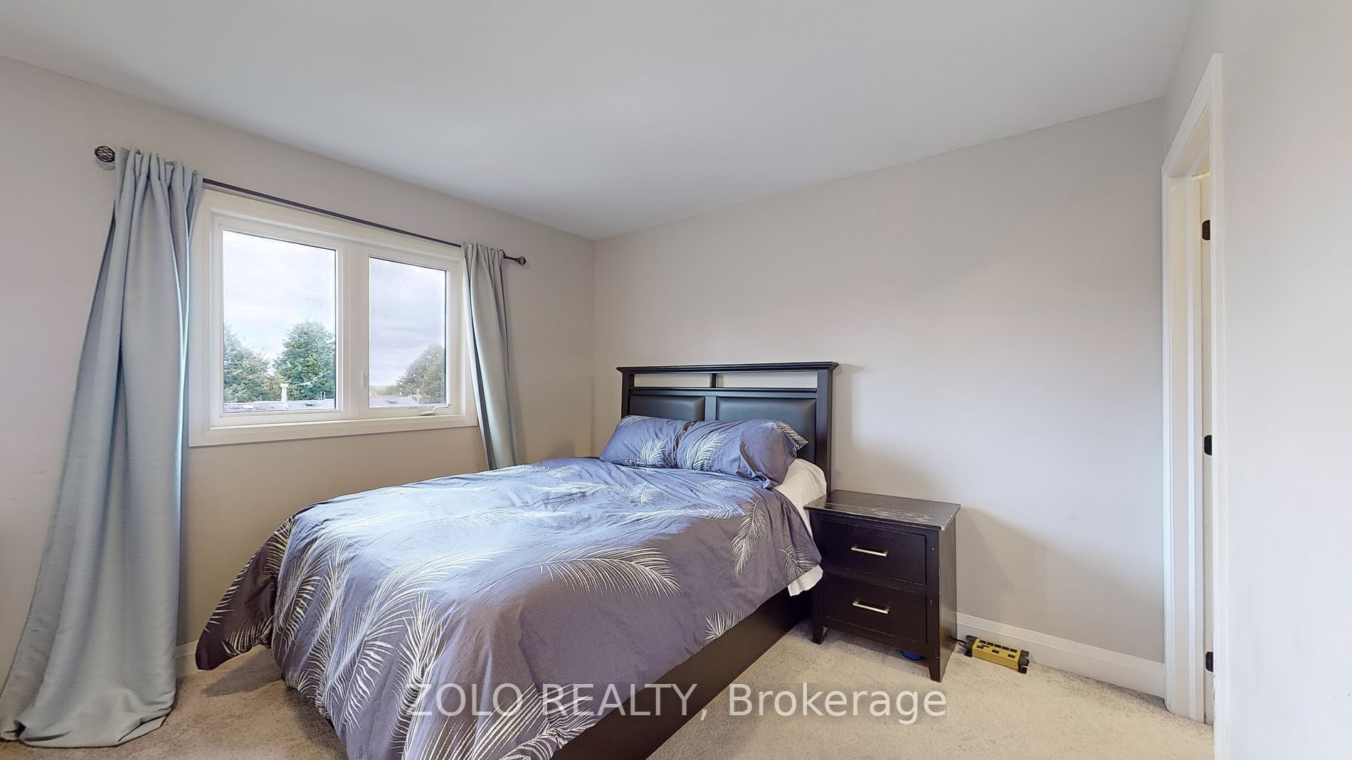 35 Hanning Crt, #5