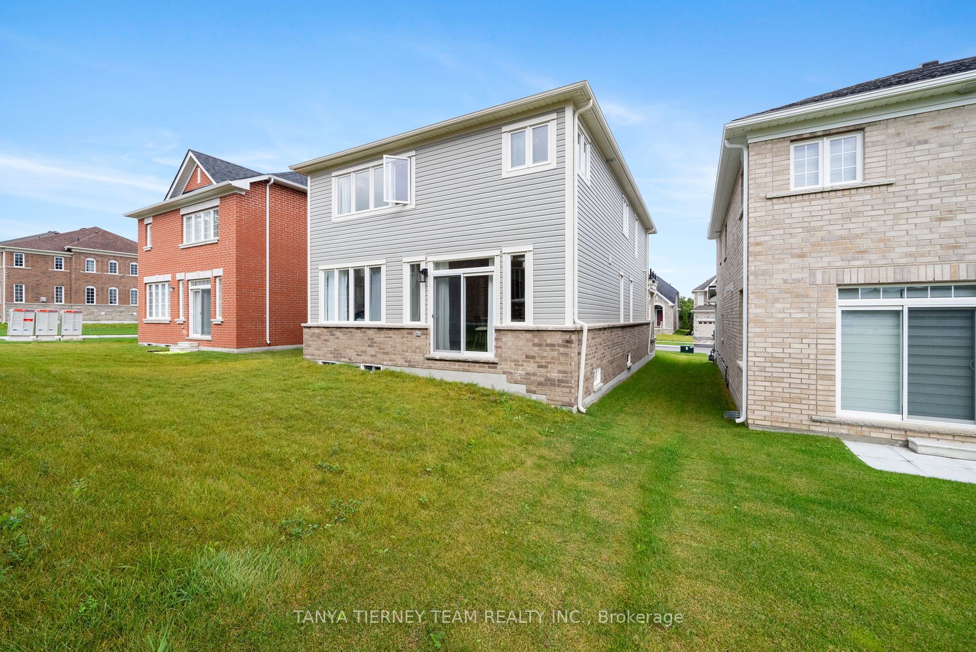 6 Burnham Court
