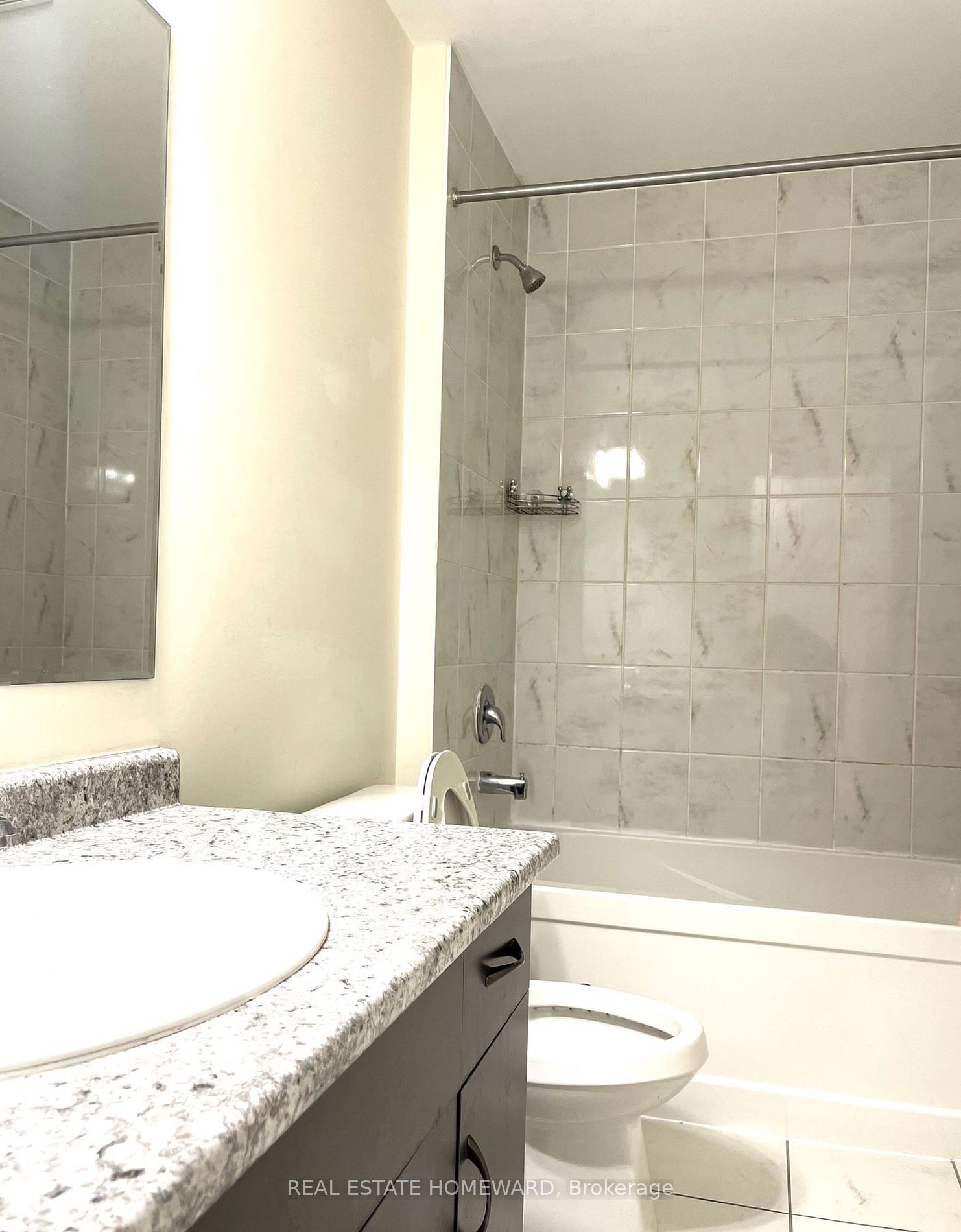 45 Heron Park Pl, #11