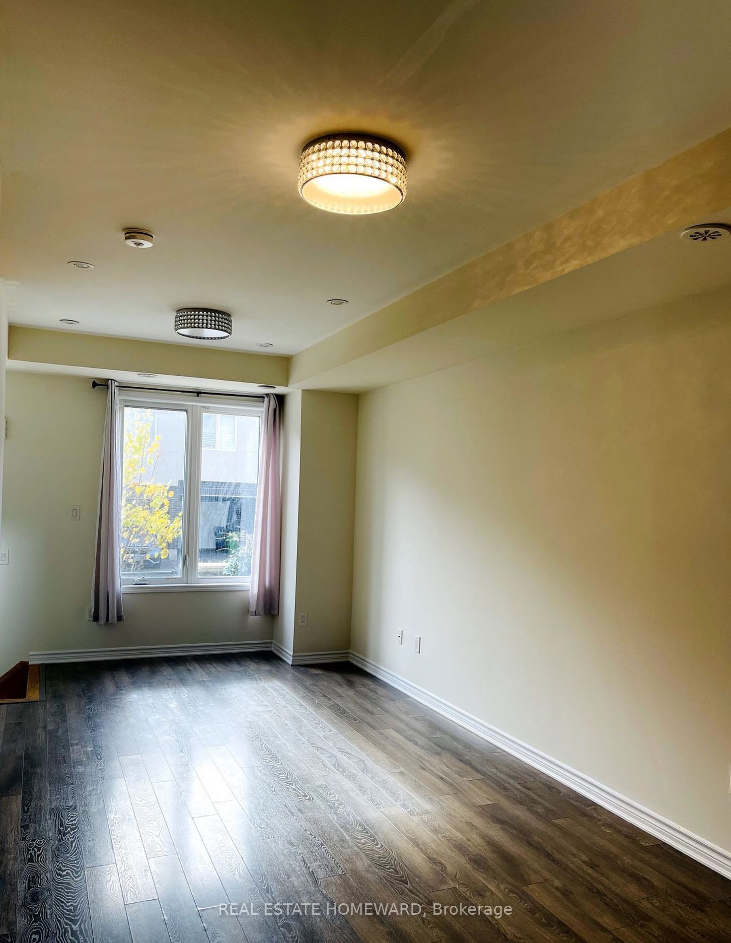 45 Heron Park Pl, #11