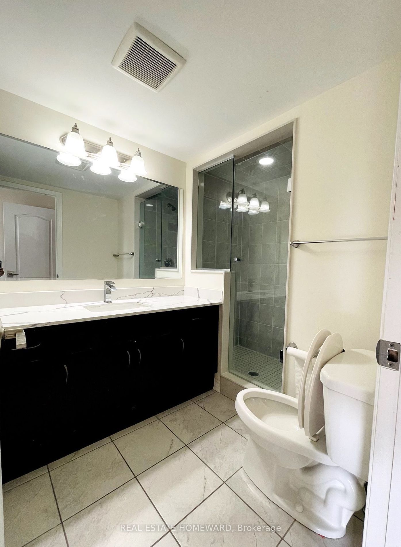 45 Heron Park Pl, #11