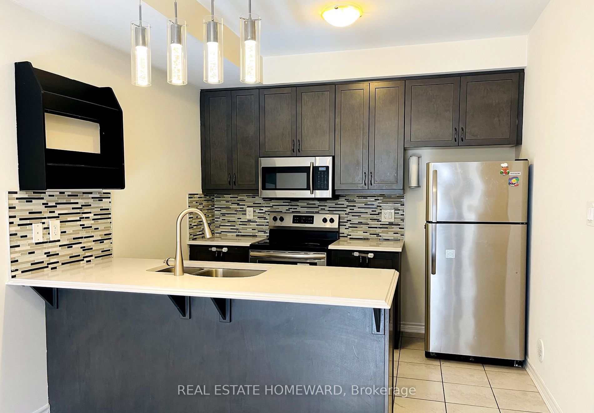 45 Heron Park Pl, #11