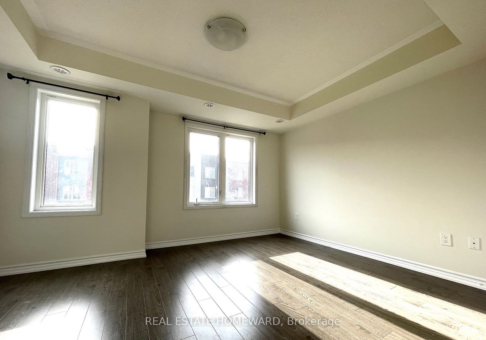 45 Heron Park Pl, #11