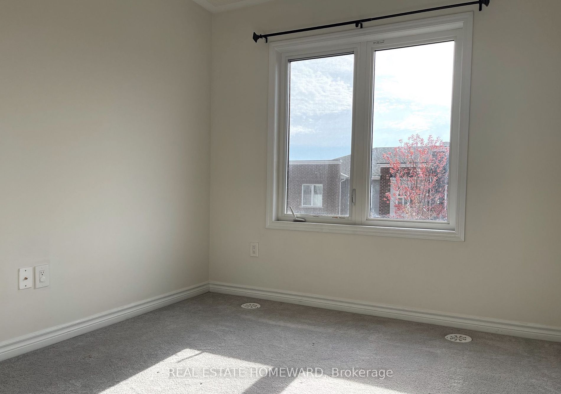 45 Heron Park Pl, #11