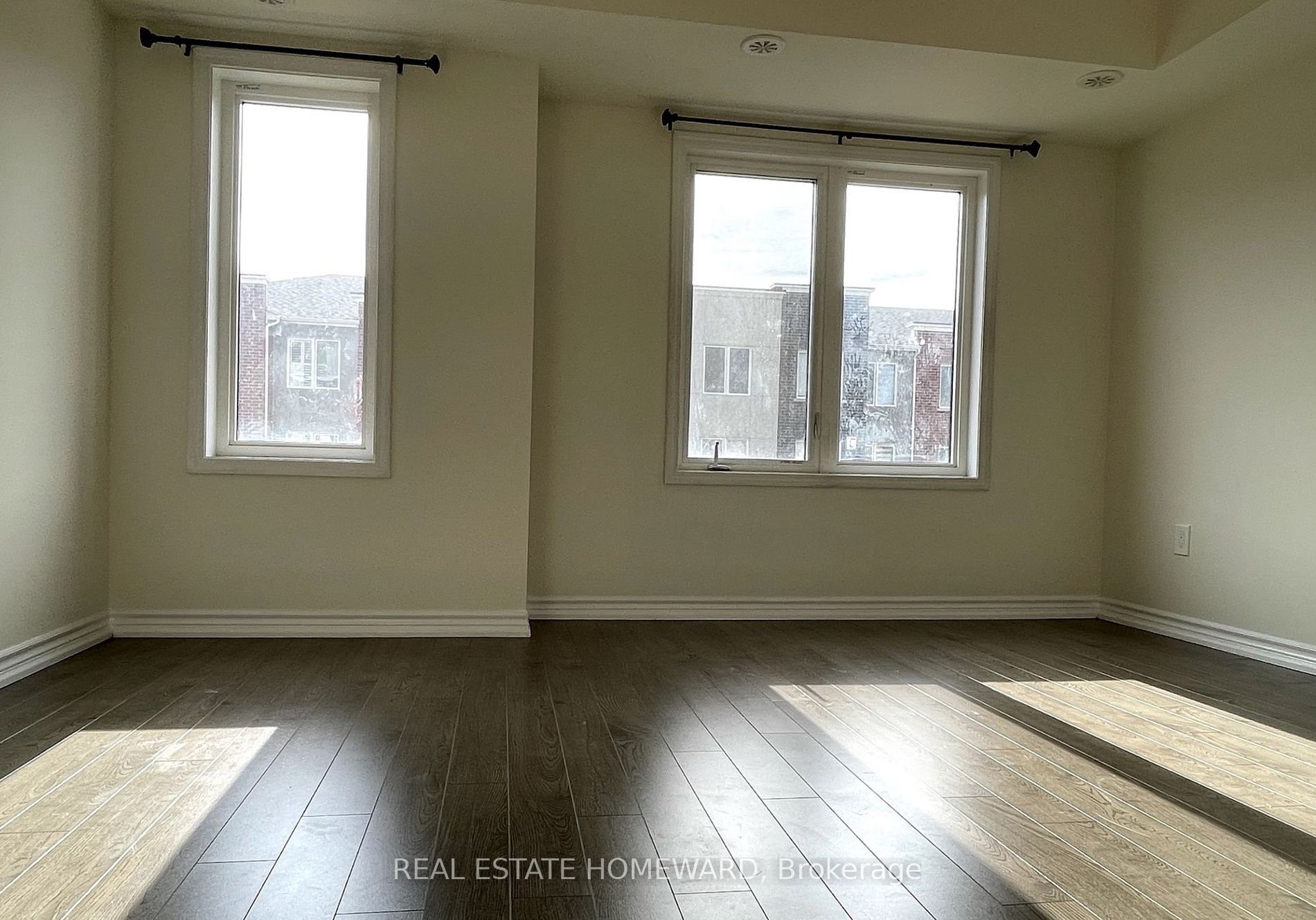 45 Heron Park Pl, #11