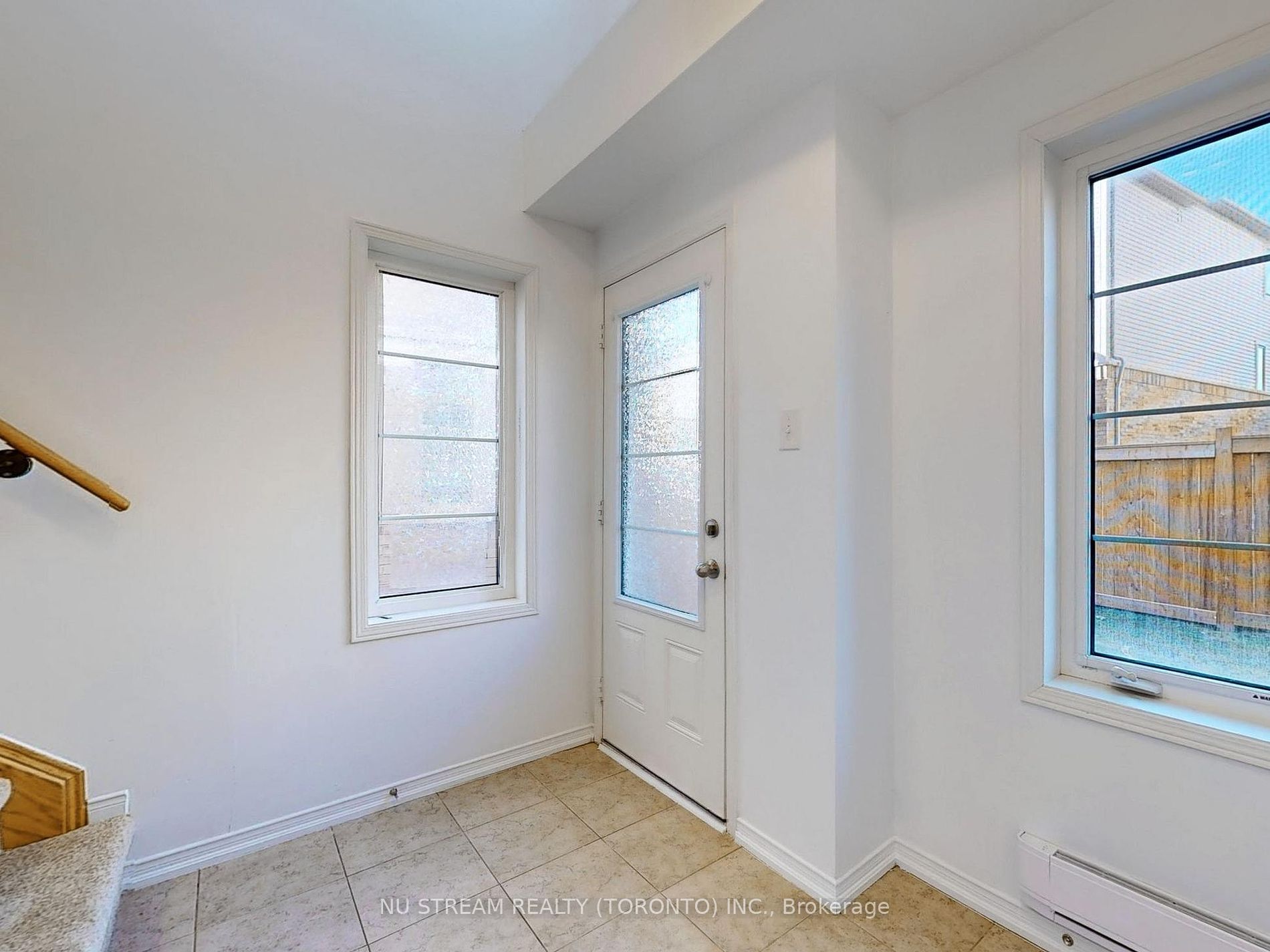 2739 Deputy Minister Path, #68