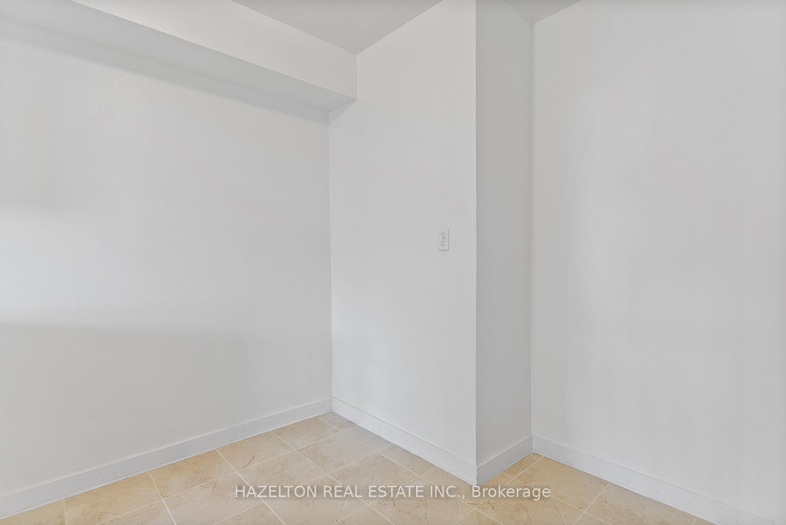 126 Bellamy Rd, #1111