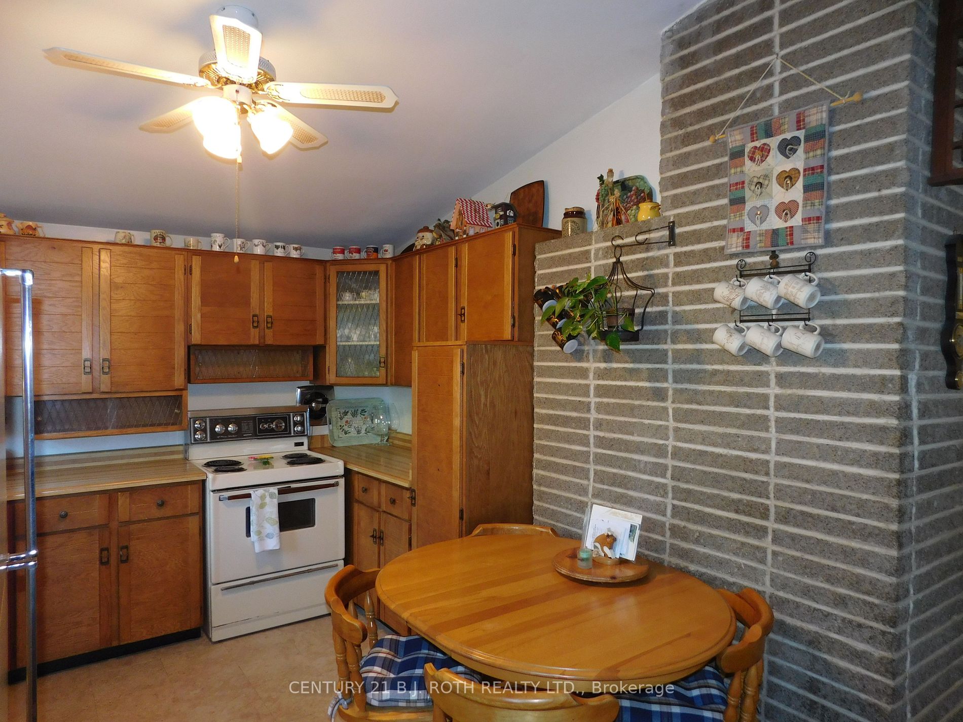 15 Ben Stanton Blvd
