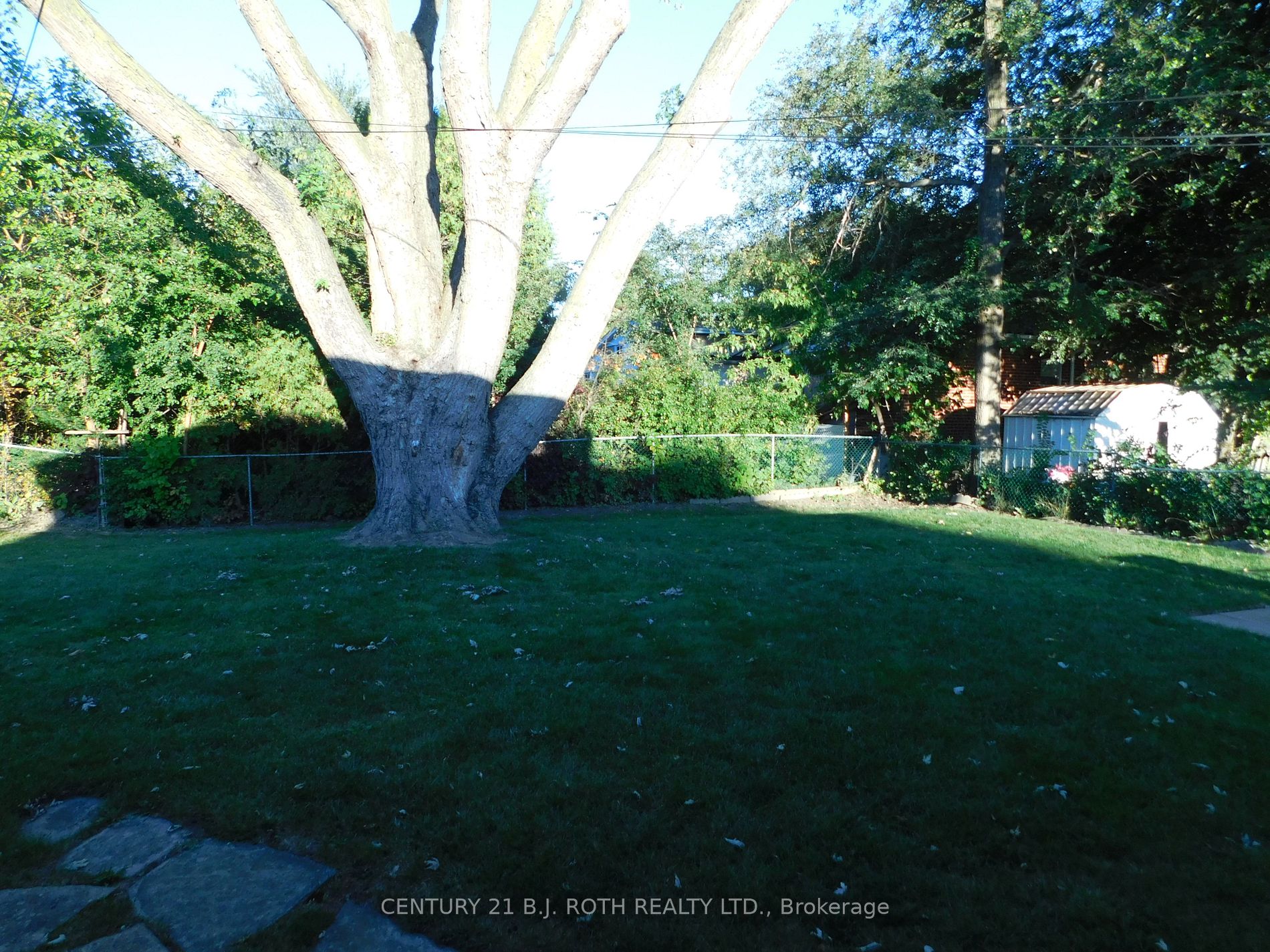 15 Ben Stanton Blvd