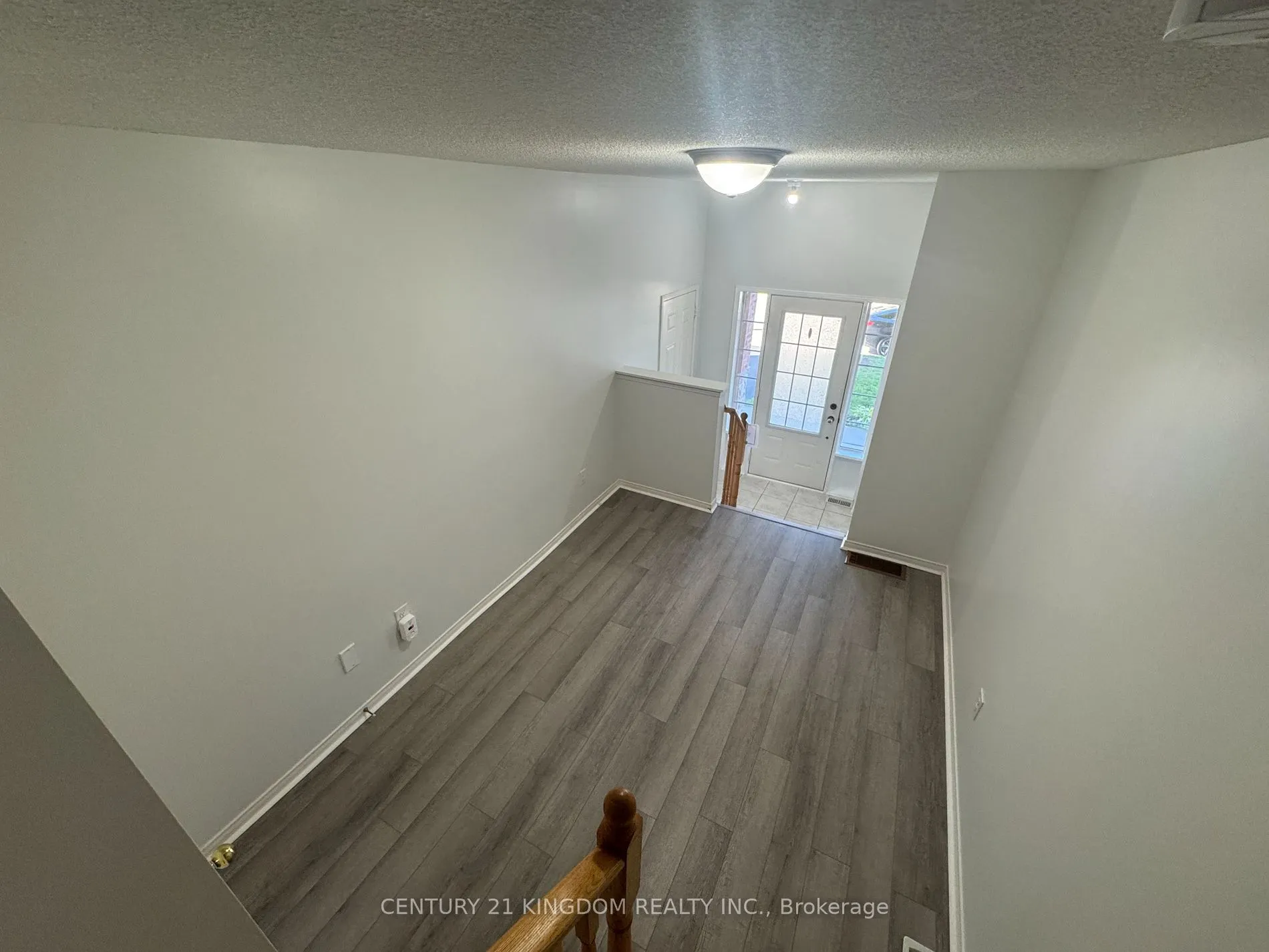 3 Chaston Rd