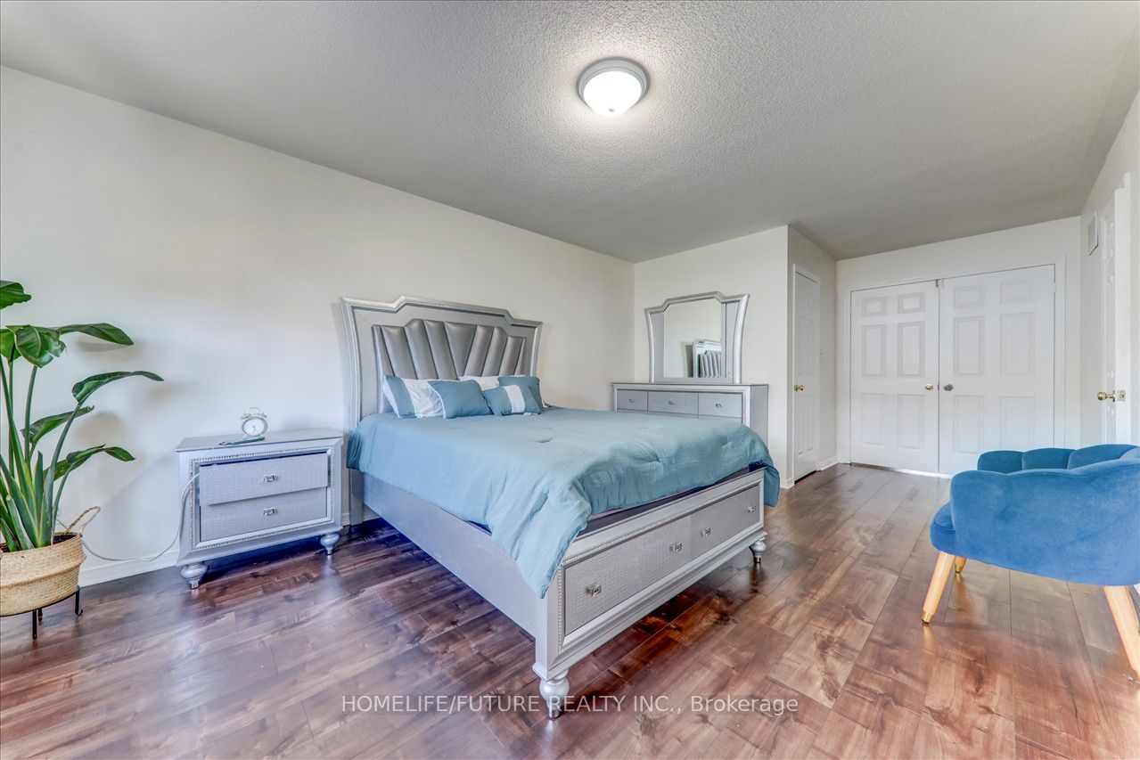 123 Silverwood Circle