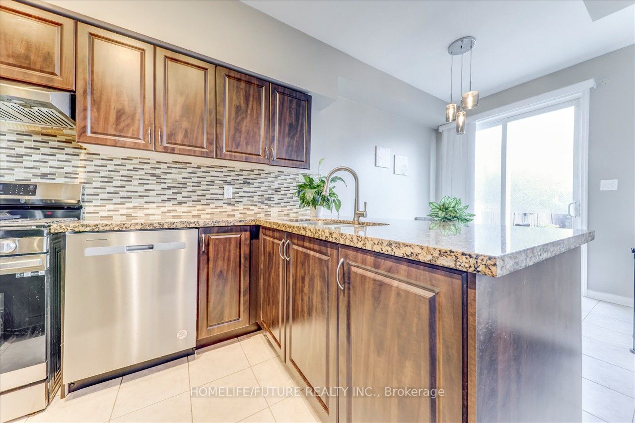 123 Silverwood Circle