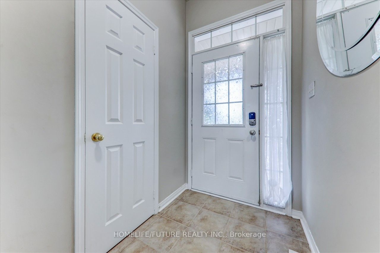 123 Silverwood Circle
