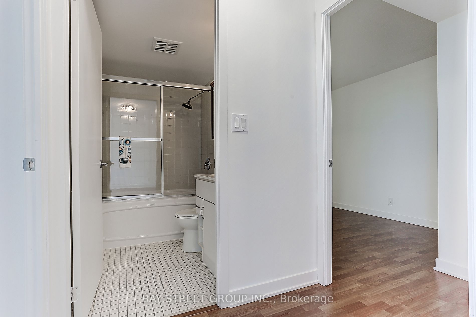 38 Lee Centre Drive, #1815