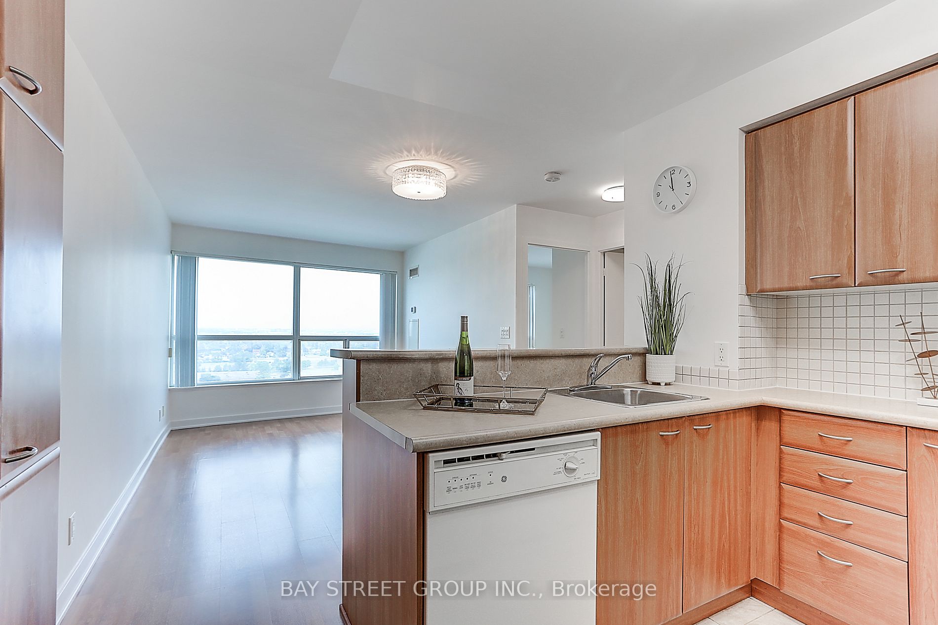 38 Lee Centre Drive, #1815