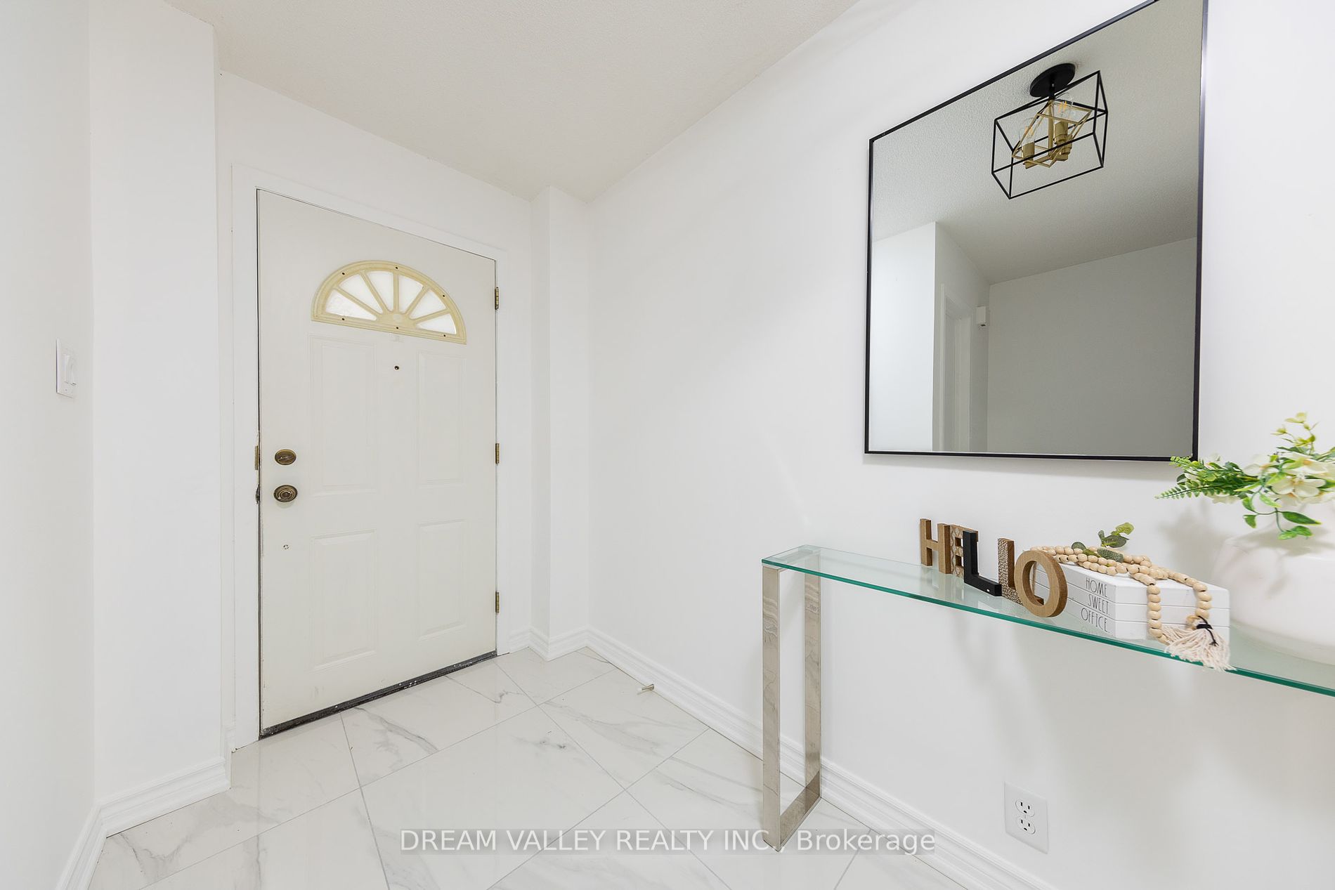 27A St Quentin Ave