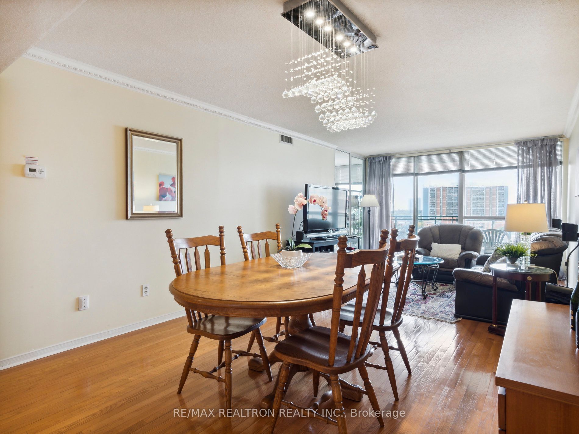 4727 Sheppard Ave E, #1007
