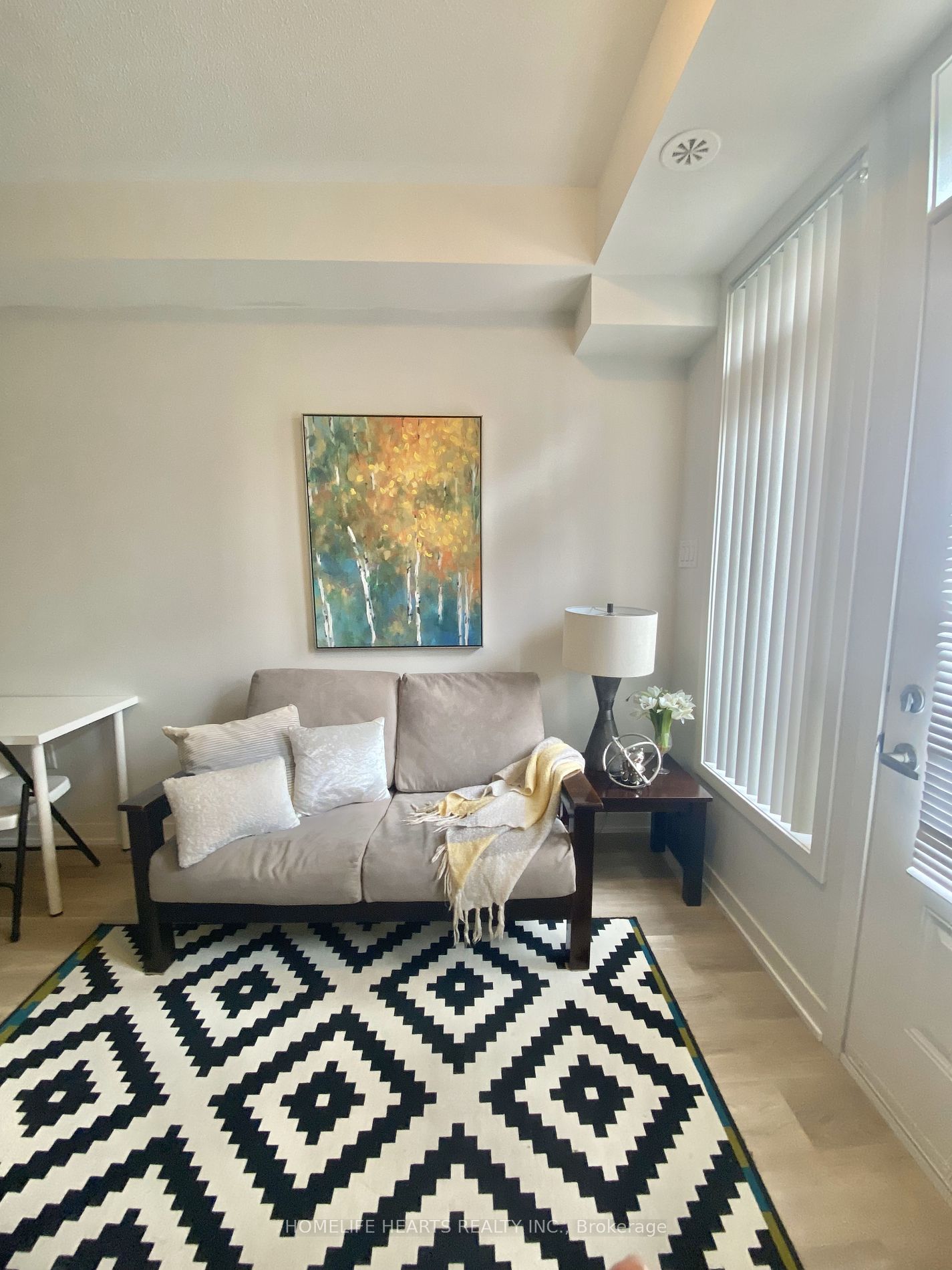 60 Orchid Place Dr, #11