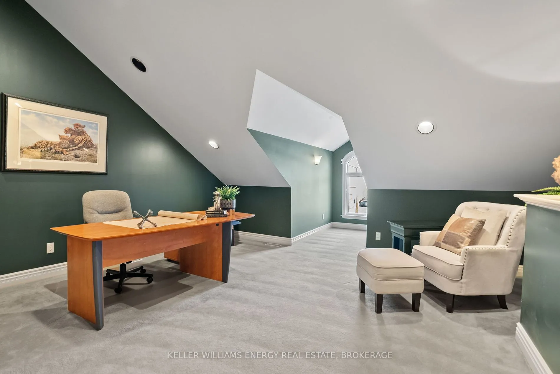 418 Euclid St
