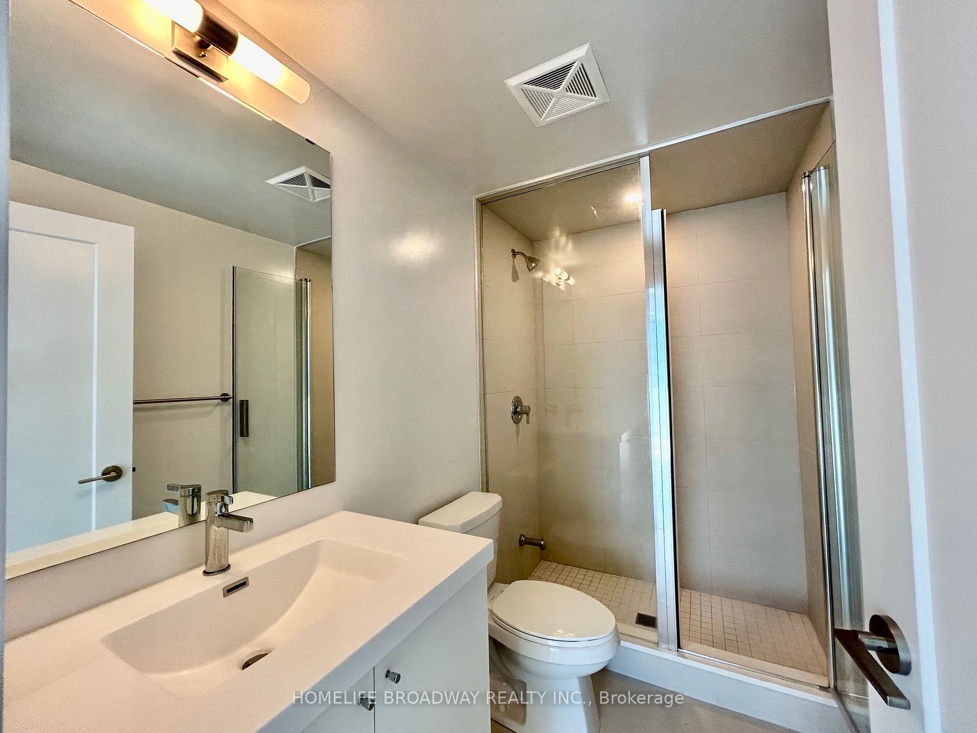 2550 Simcoe St, #2415