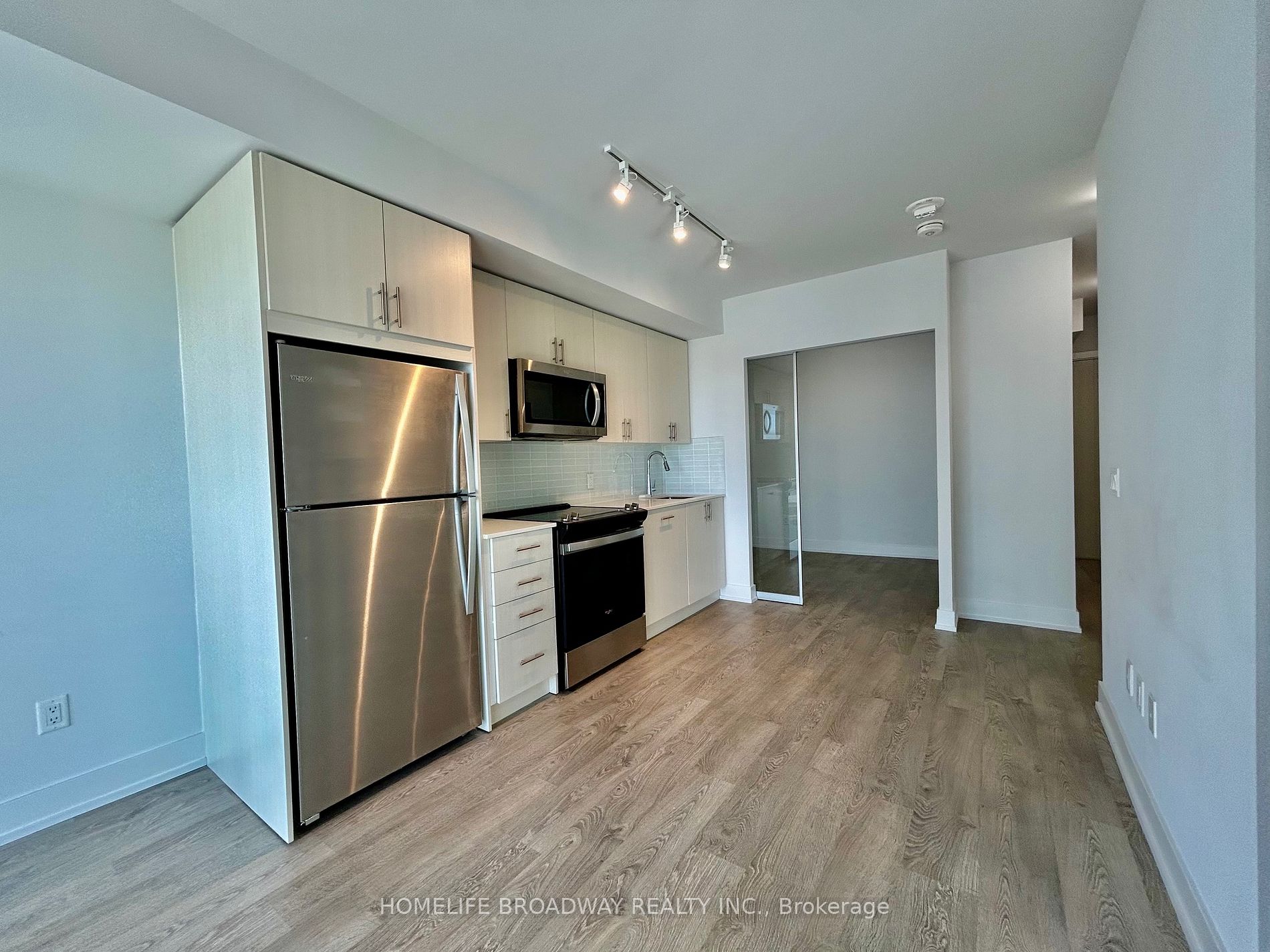 2550 Simcoe St, #2415