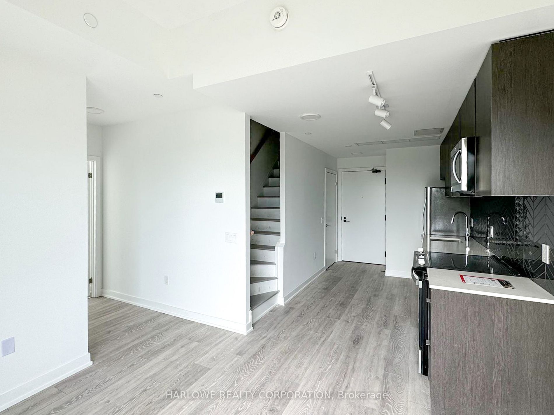 1608 Charles St, #186 F