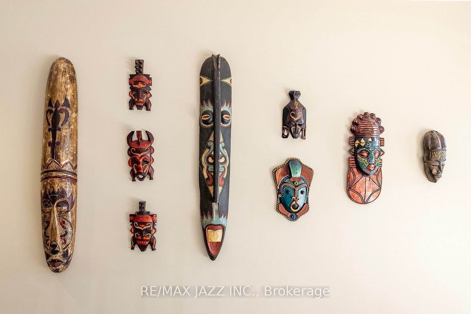 337 Simcoe St N, #201