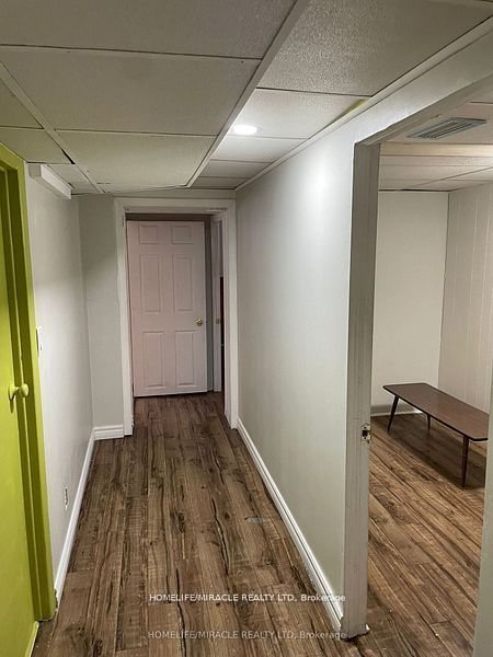14 frey Cres