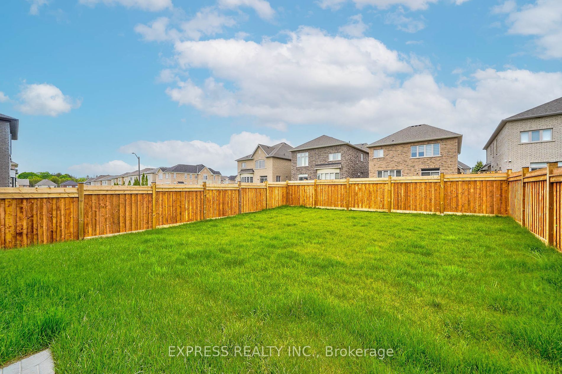 6 Morley Cres