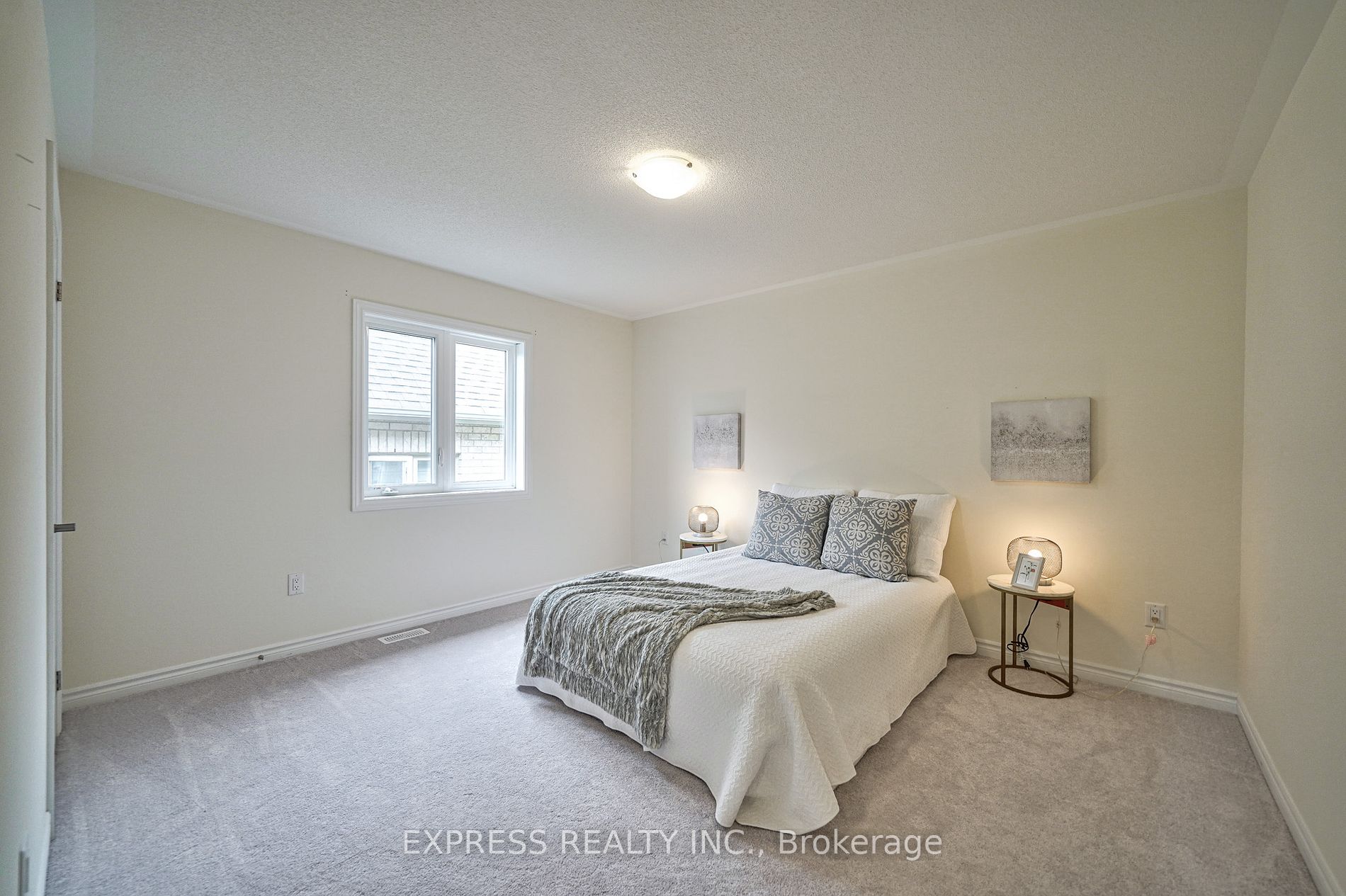 6 Morley Cres