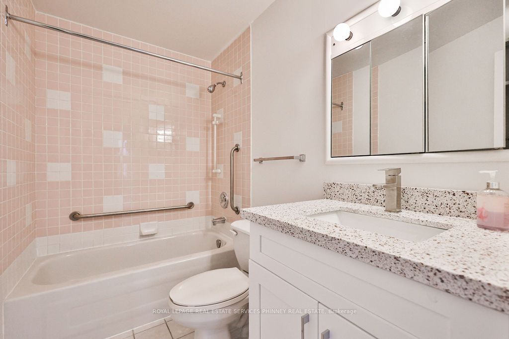 115 Bonis Ave, #609