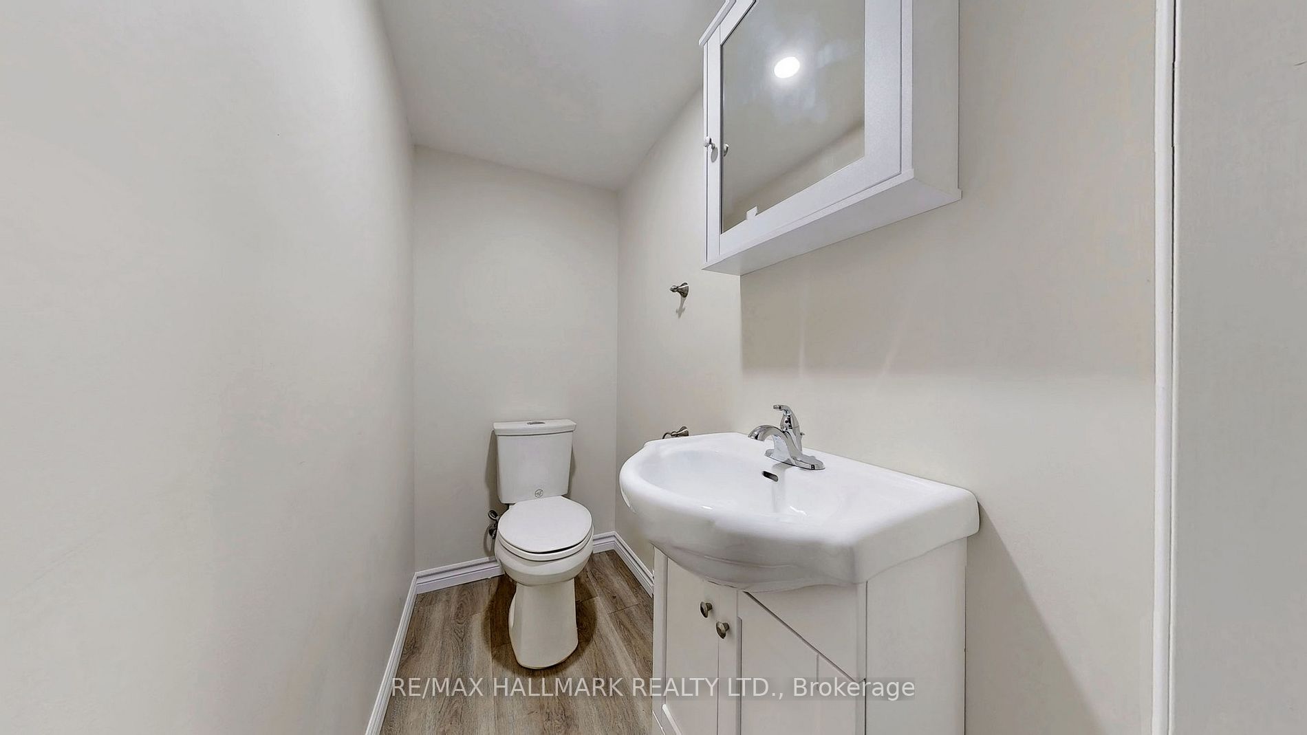 101 Dovedale Dr, #27