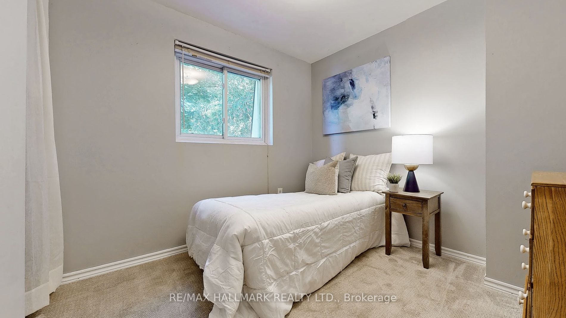 101 Dovedale Dr, #27