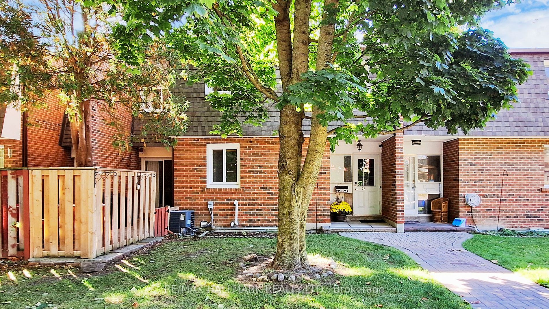 101 Dovedale Dr, #27