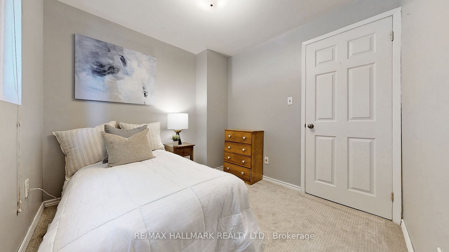 101 Dovedale Dr, #27