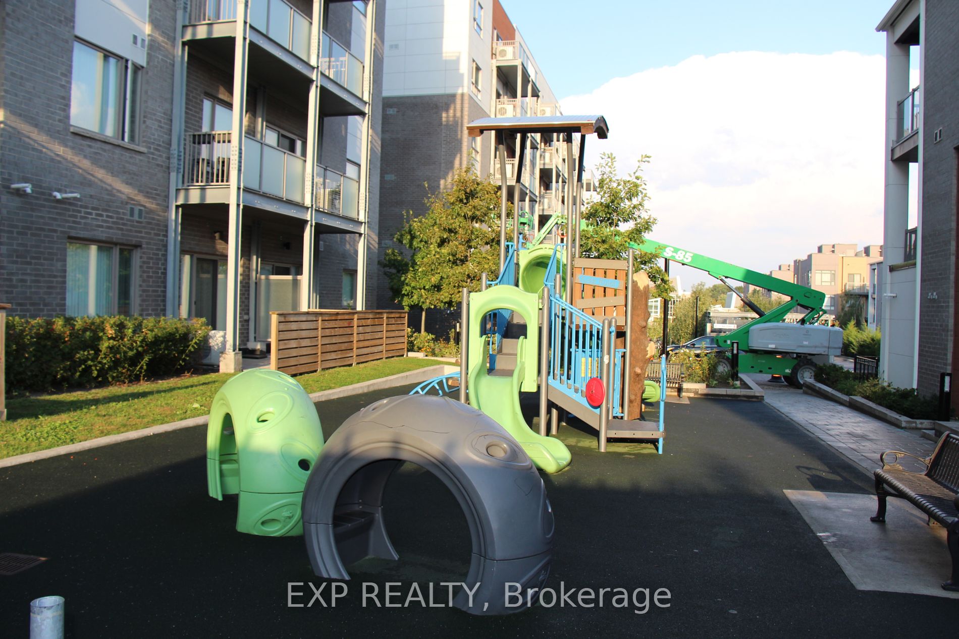 5155 Sheppard Ave E, #103