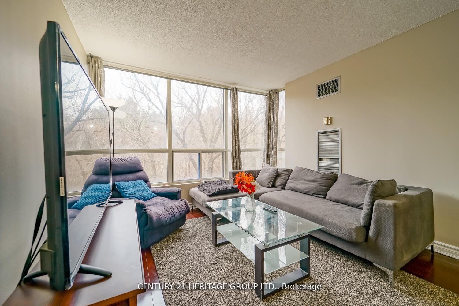 3050 Ellesmere Rd, #311