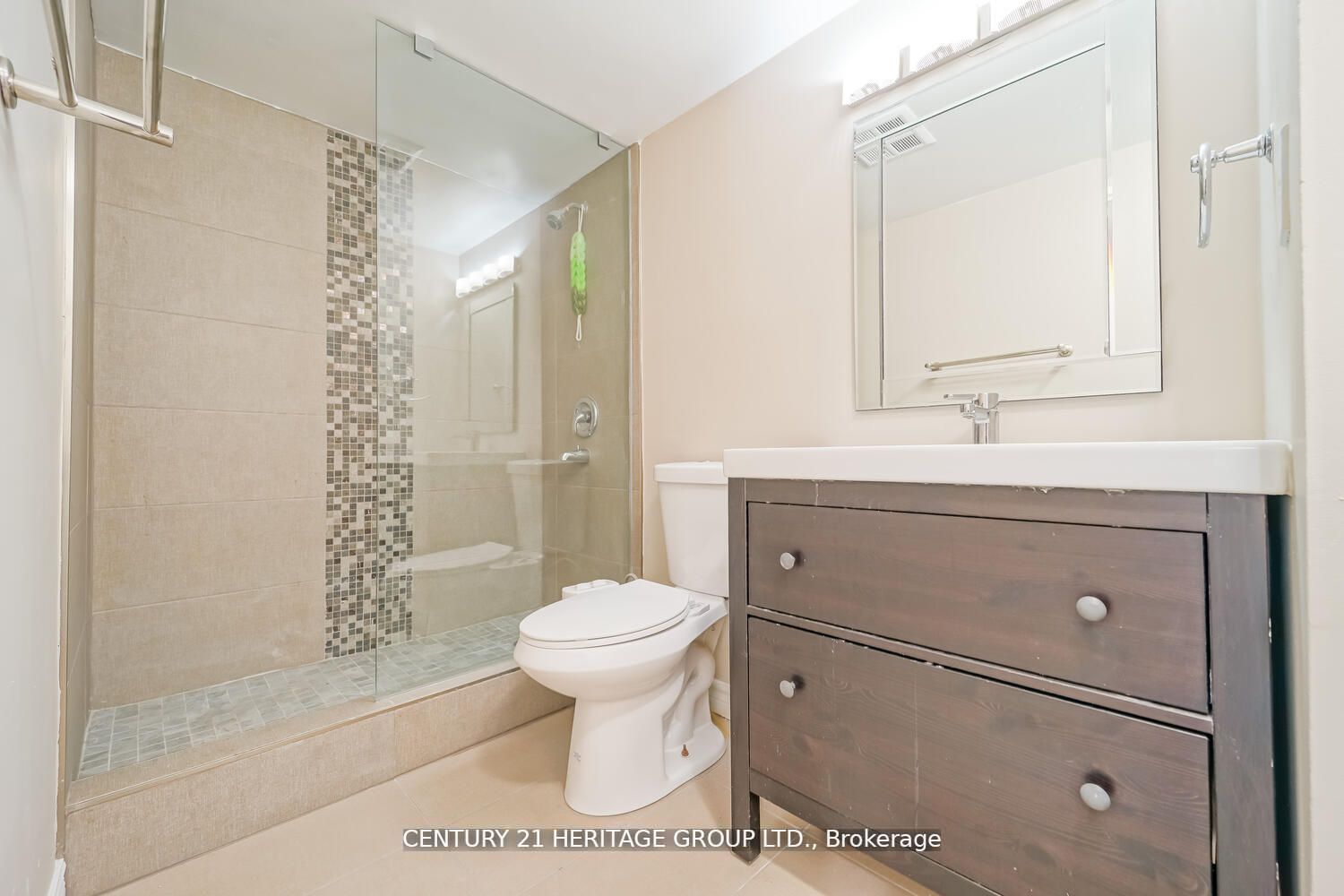 3050 Ellesmere Rd, #311