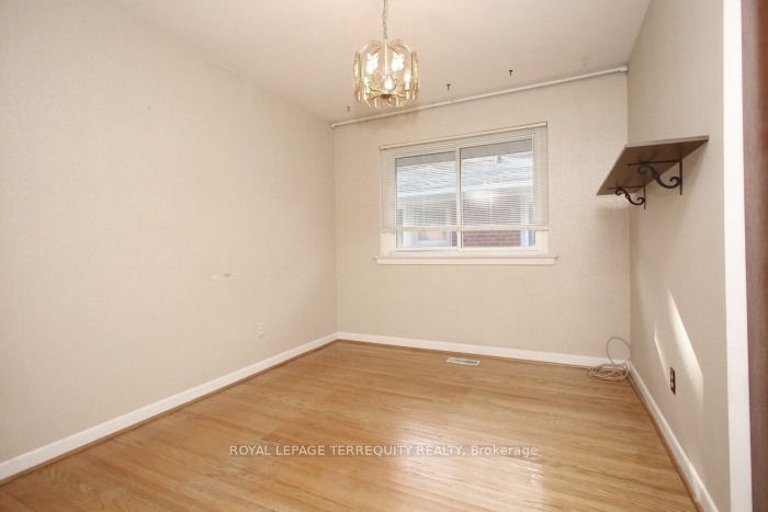 4 Amethyst Road