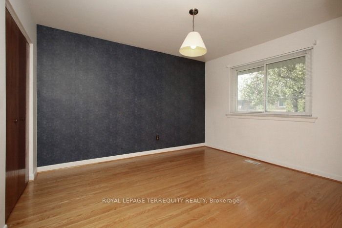 4 Amethyst Road